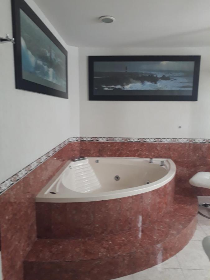 Suites Liverpool Mexico by Eksteriør bilde
